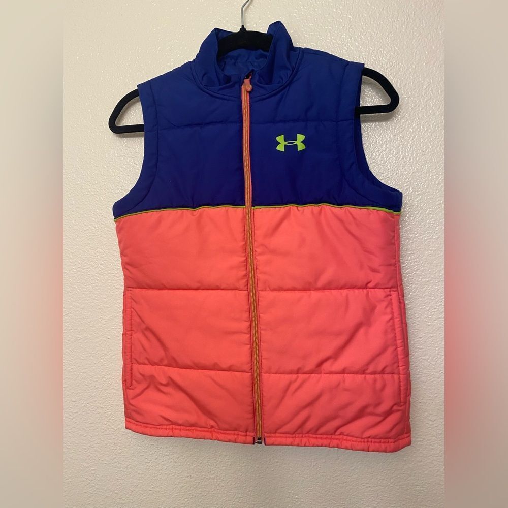 Under Armour color block full-zip puffer vest hot pink blue girls Youth M 10-12